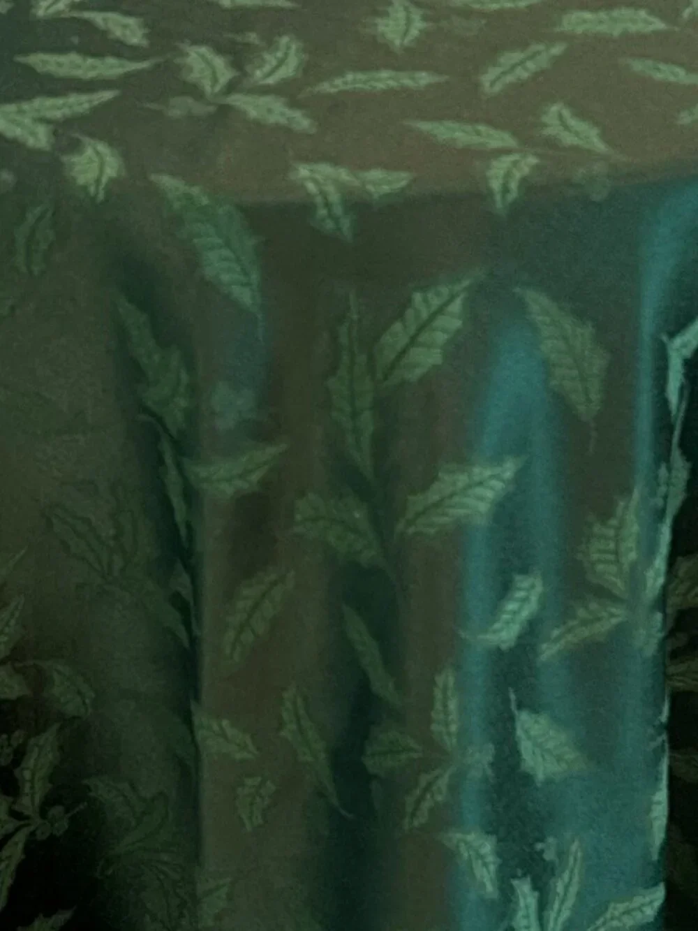 Lenox Emerald Green Holly Damask Tablecloth 70